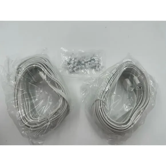 Set of 2 Wyze Cam WYZEC2 Wireless Indoor Smart Home Camera w Stand & Power Cords - Picture 4 of 6